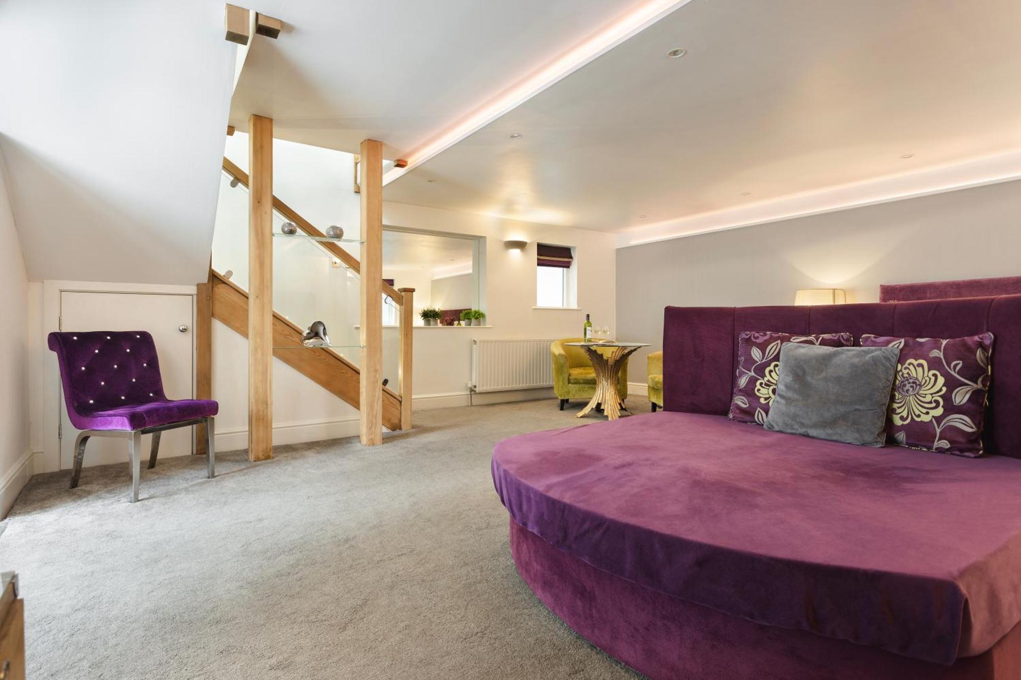 Aphrodites Group - Luxury Hot Tub Suites In Central Lake District! Боунес он Уиндърмиър Екстериор снимка